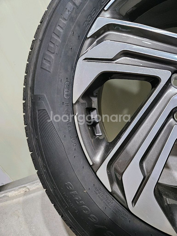 싼타페 18인치 휠타이어 세트--3