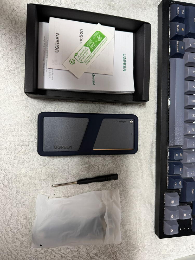 인클로저) 유그린 M.2 NVMe SSD 케이스 인클로저 40Gbps 지원--2