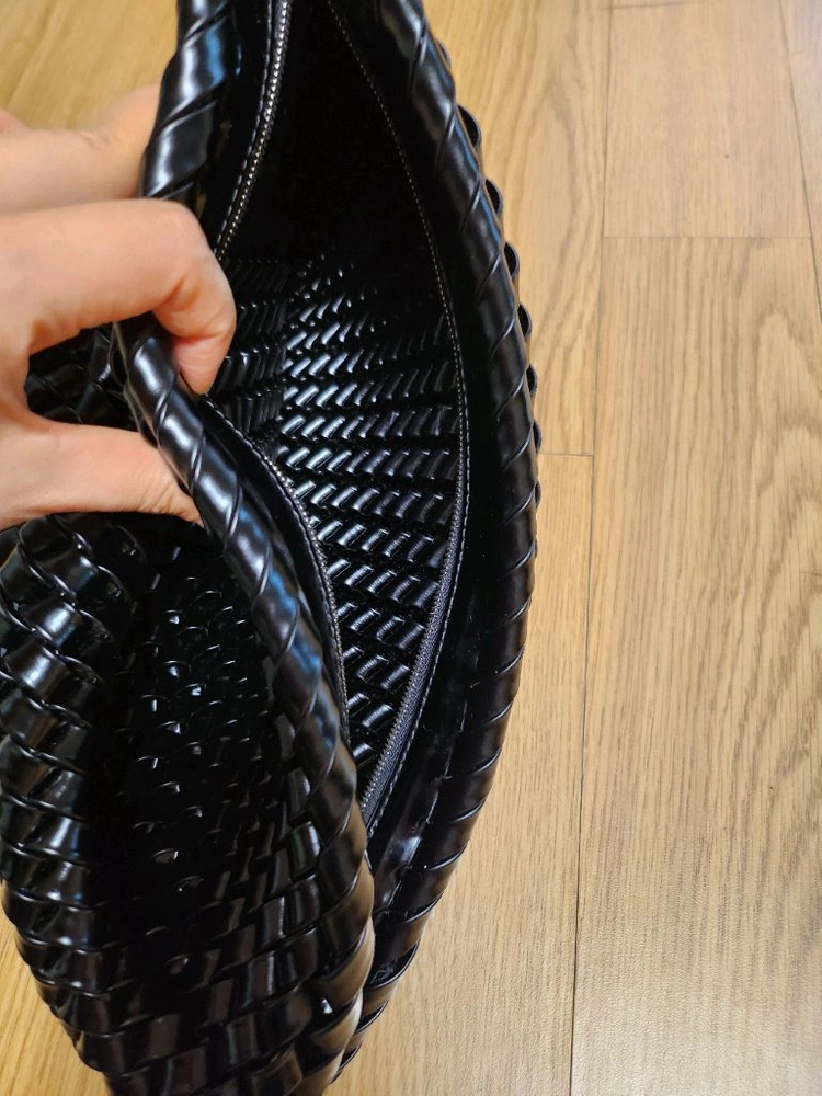 보테가베네타 인트레치아토 클러치백 이미지