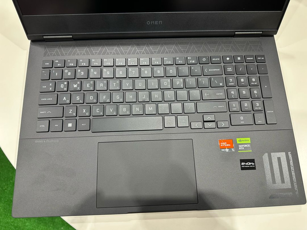 오멘16 라이젠 7840hs / rtx4060 / 512gb / 16gb 판매합니다.--2