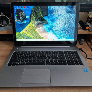 HP M6 i5 FHD 터치스크린 노트북