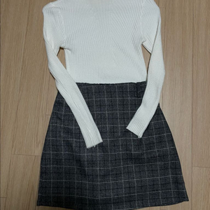 니트와 치마바지 세트