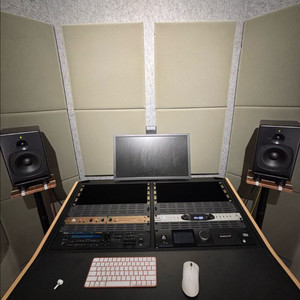 PSI A17M 스피커 + 파워케이블 이미지