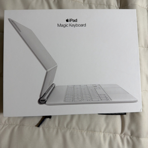 애플 아이패드 11인치 매직키보드 케이스