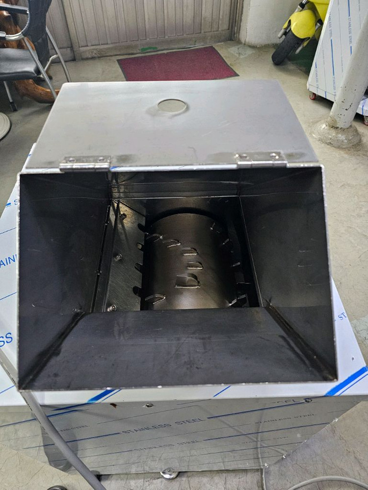 칡파쇄기,과일파쇄기겸묭건강원기계,살균교반농축기계,식품기계,건강원,유압기,사골육수기계용 스테인리스 냉동냉장고 이미지