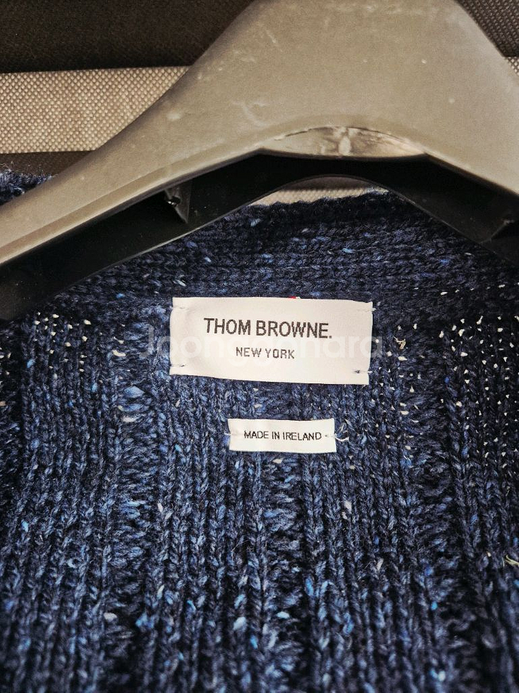 톰브라운 케이블 니트 가디건 네이비 4사이즈 (새상품급)--2