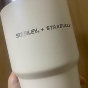 스타벅스 스탠리 콜라보 보온병