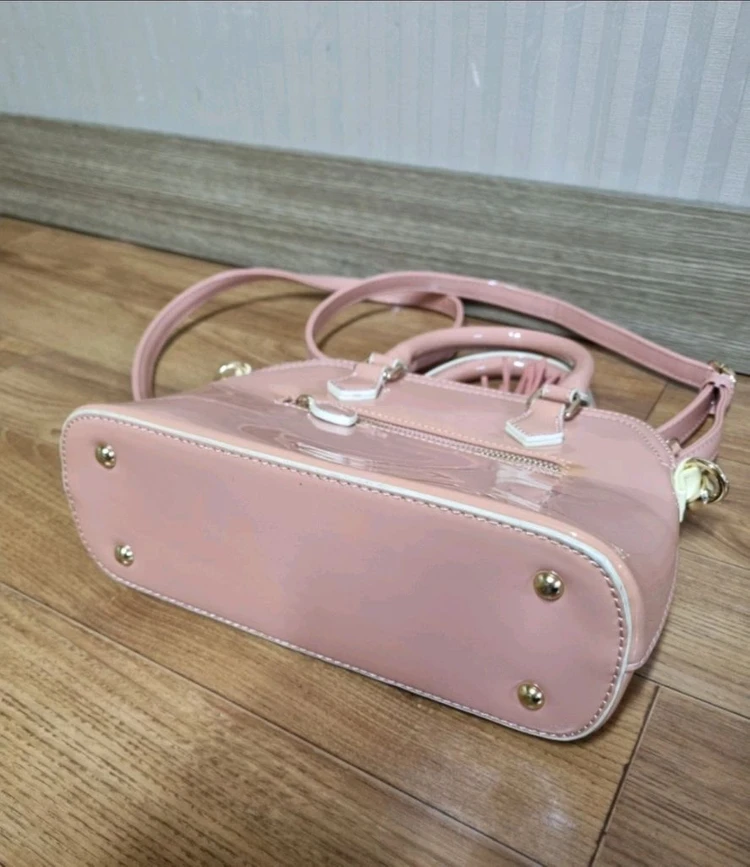 [새제품] 폴스부띠끄 미니메이지 핸드백 팝니다. 이미지