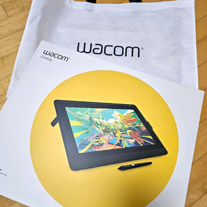 와콤 신티크16 액정타블렛 DTK-1660+보호필름+공식가이드북 (새상품) 이미지