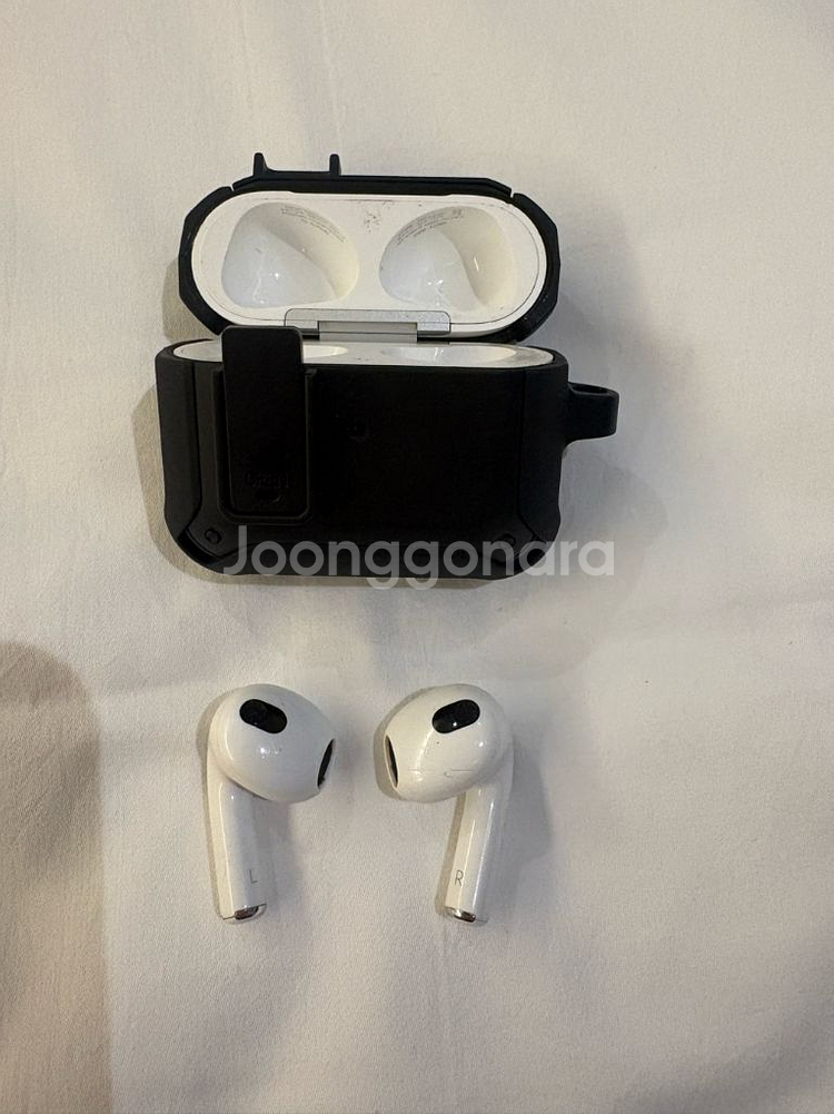 에어팟 3세대--1