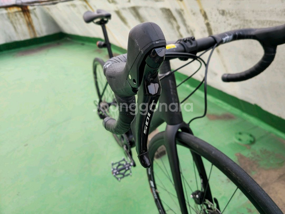 21 자이언트 tcr 어드밴스2 디스크 팝니다.--3