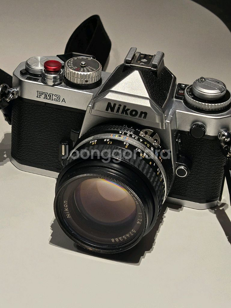 필름카메라 니콘 FM3A + Nikkor 50mm f1.4 렌즈--2