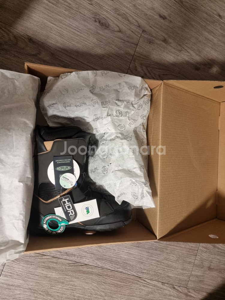 2122 k2 이스테이트 부츠 240mm--4