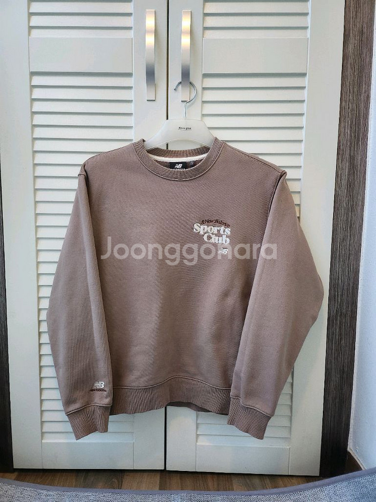 (새상품)뉴발란스 기모 맨투맨 M사이즈 95사이즈--0