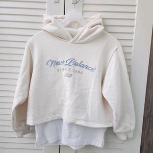 뉴발란스 키즈 크롭 후드티 바지세트 140사이즈