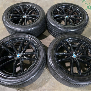 Bmw G30 5시리즈 662M 블랙 18인치 휠타이어