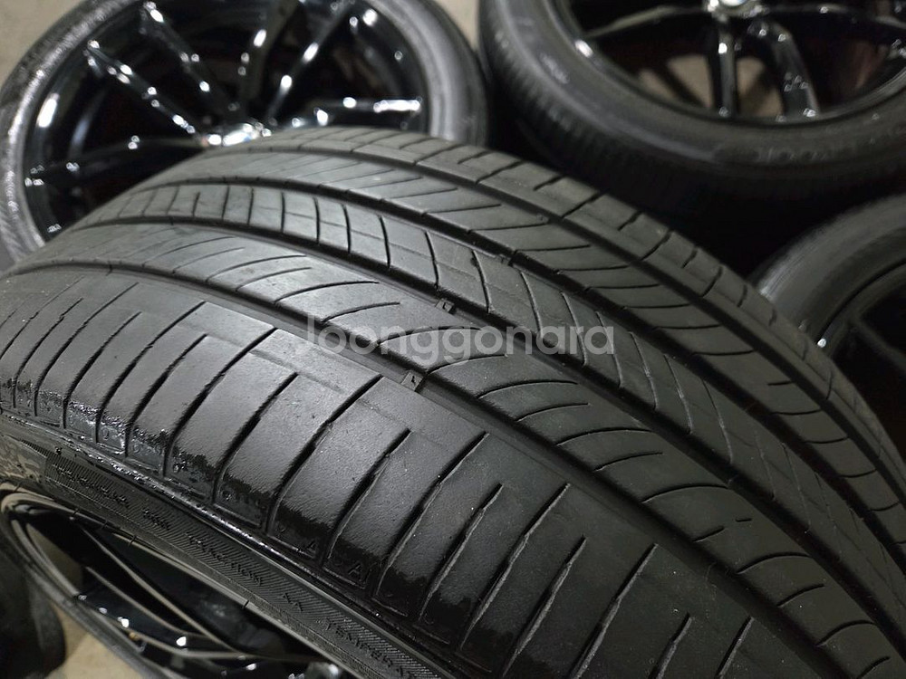 Bmw G30 5시리즈 662M 블랙 18인치 휠타이어--7