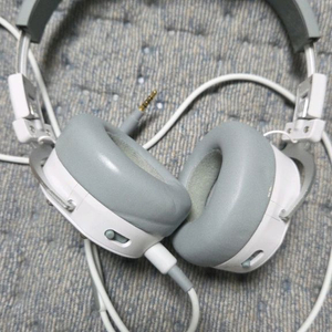 베이어 다이나믹 커스텀 스트리트