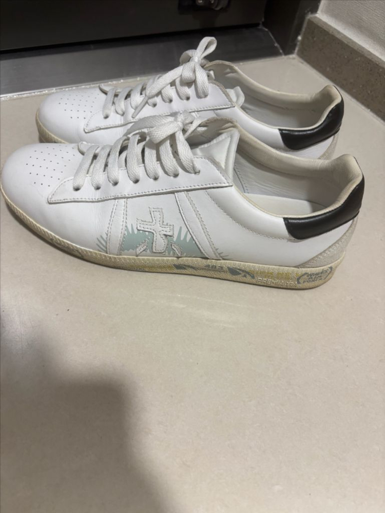 프리미아타 스니커즈255 이미지