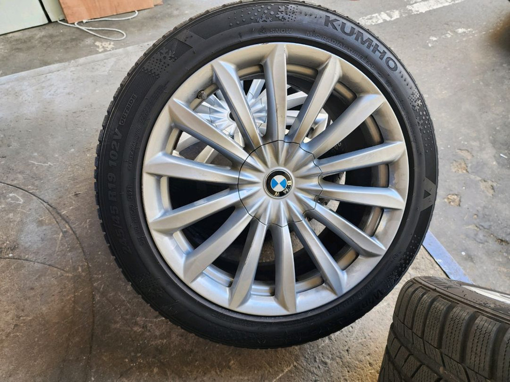 BMW 7시리즈 19인치 순정 휠타이어 세트--1