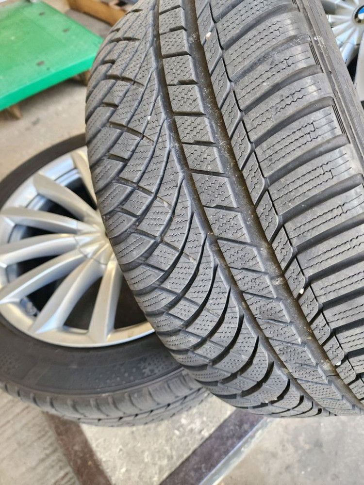 BMW 7시리즈 19인치 순정 휠타이어 세트--5