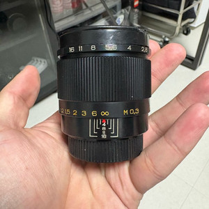 인더스타 61 L/Z 50mm f2.8 별보케 렌즈