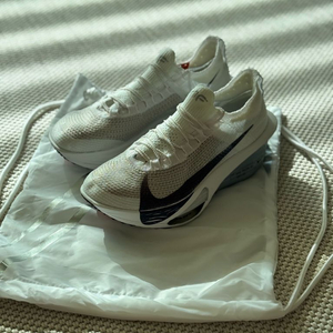 (새상품) 나이키 알파플라이3 285 판매