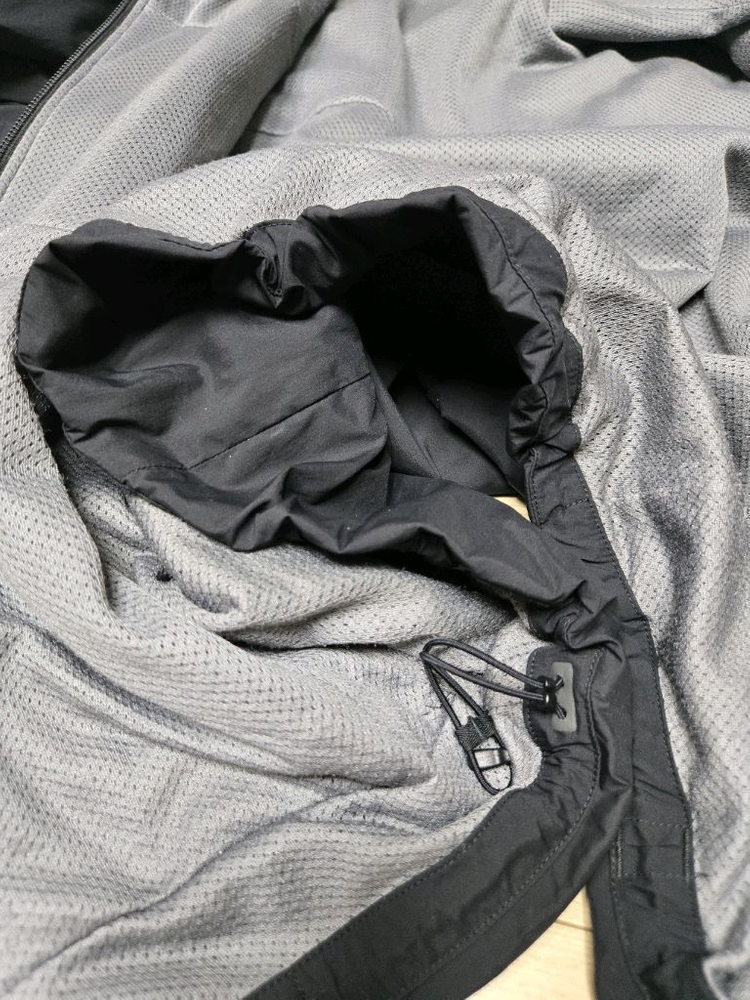 아크테릭스 프로톤 FL 후디 L 판매--4