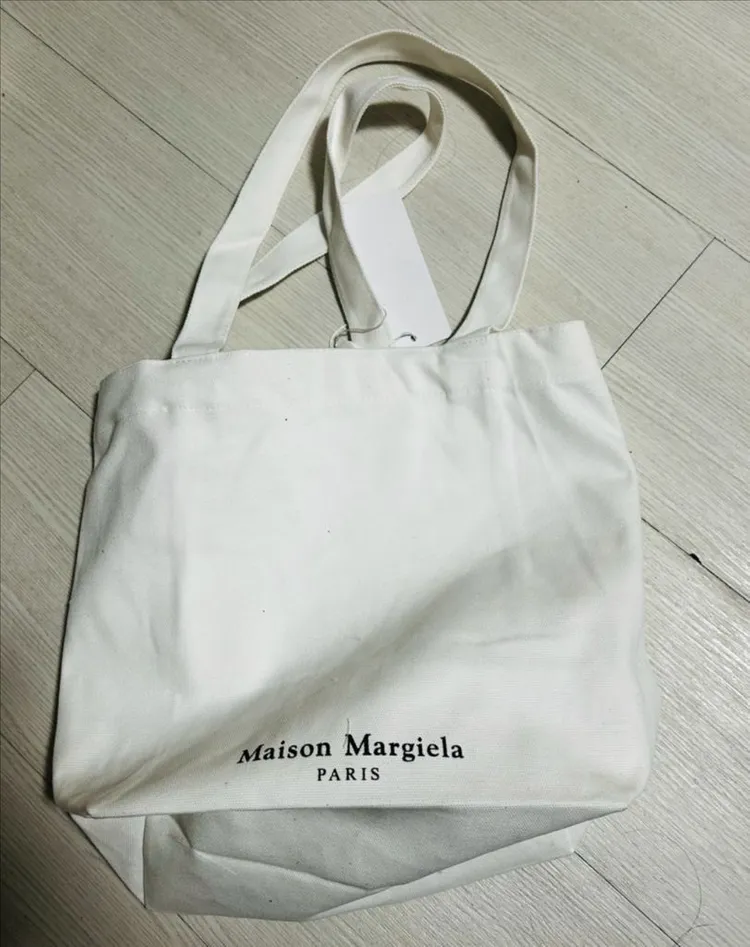 메종마르지엘라 에코백-향수증정 사은품 이미지