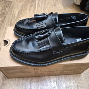 닥터마틴 아드리안 260