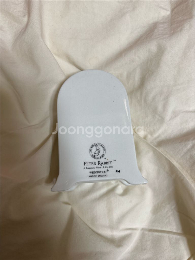 웨지우드 피터래빗 탁상시계--1