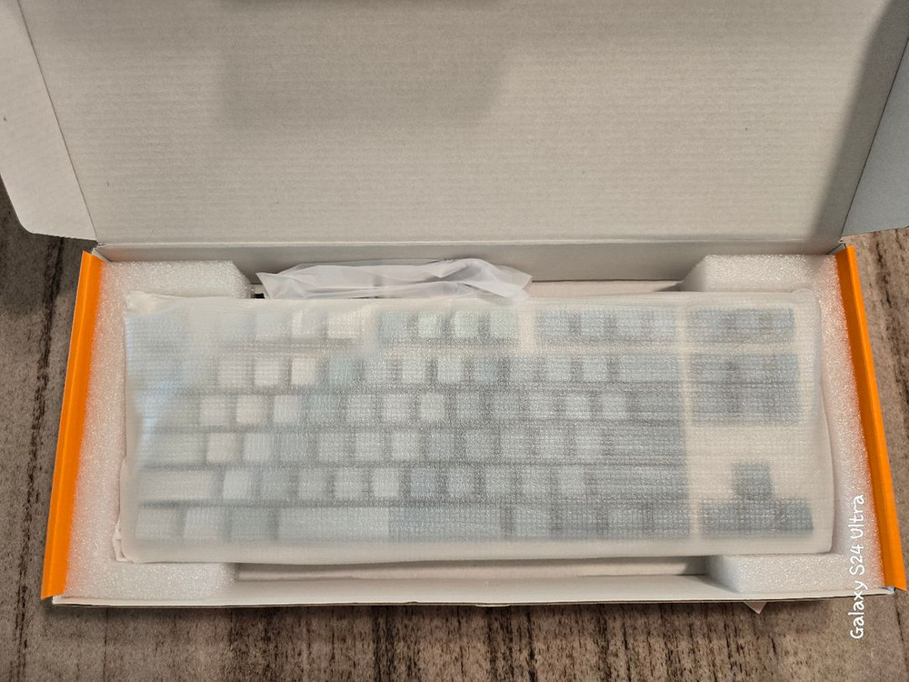 다얼유 EK87 PRO 저소음머스타드 민트 측각 단순개봉--1