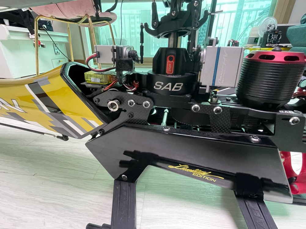 SAB 크라켄 RC헬리콥터 헬기 판매합니다 이미지