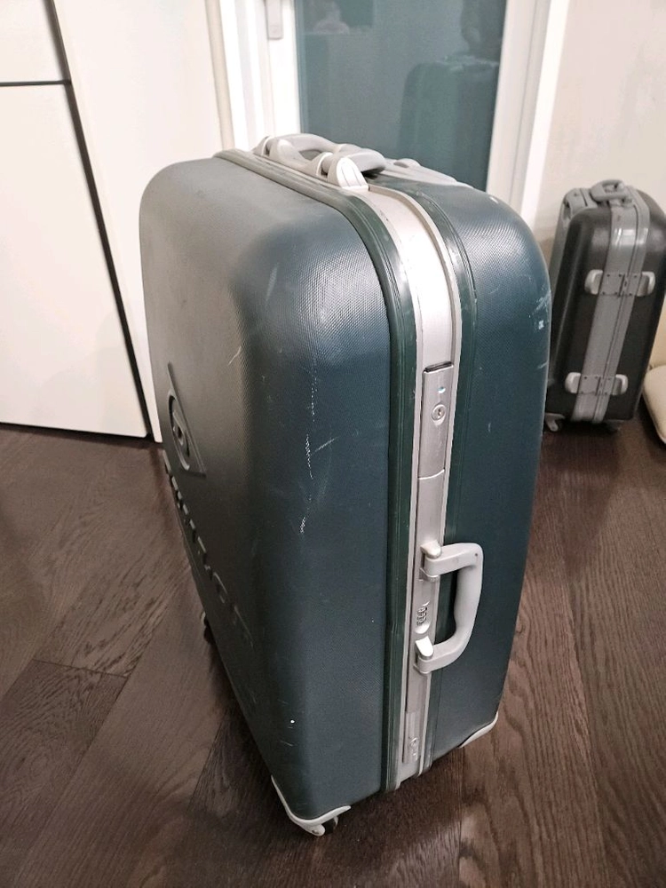 던롭 여행용 가방 팝니다 이미지