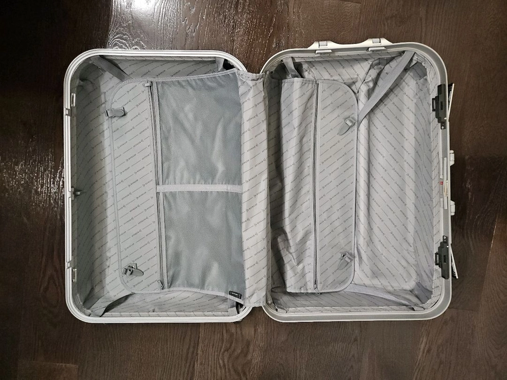 던롭 여행용 가방 팝니다 이미지