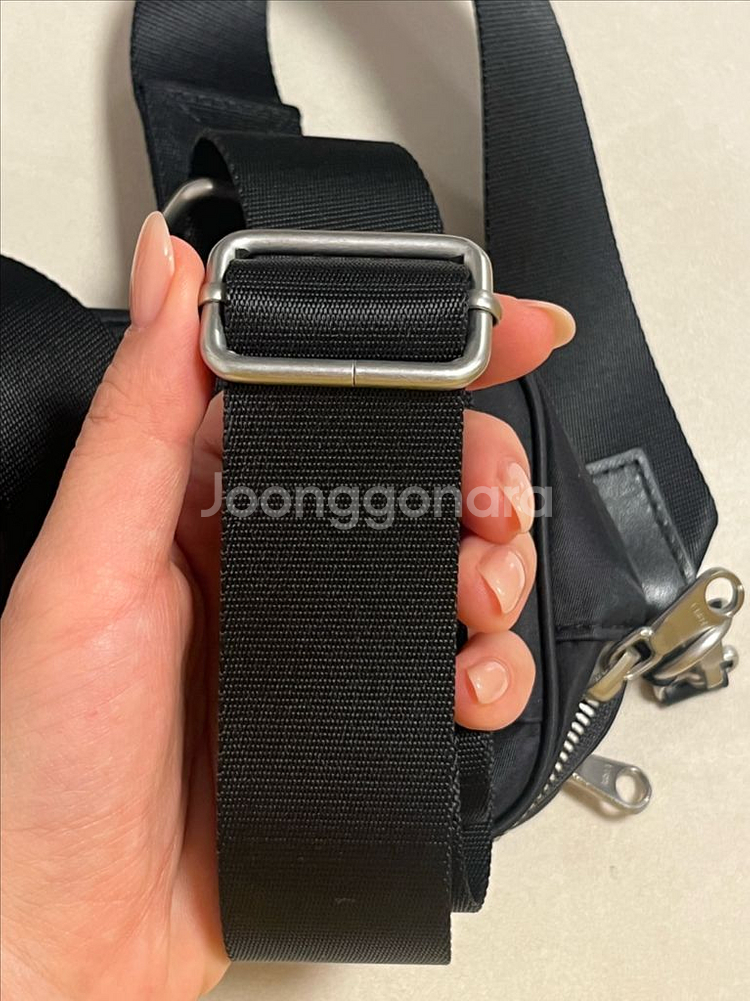 arket 아르켓 미니 카메라백--5