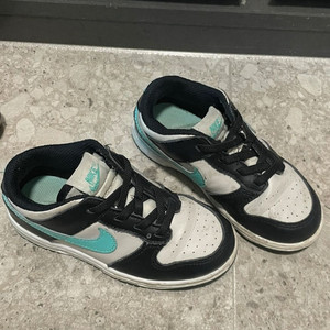 나이키 키즈 덩크 로우 스니커즈