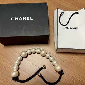 샤넬 핸드백 줄 팝니다