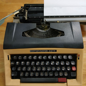 마라톤 타자기 빈티지