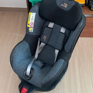 브라이텍스 아이사이즈 카시트