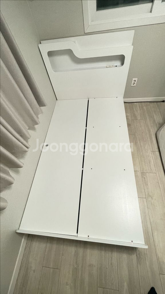 화이트 서랍형 슈퍼싱글 침대 프레임--1