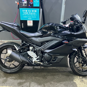20년식 야마하 YZF-R3 스포츠바이크 19,xxx 블랙