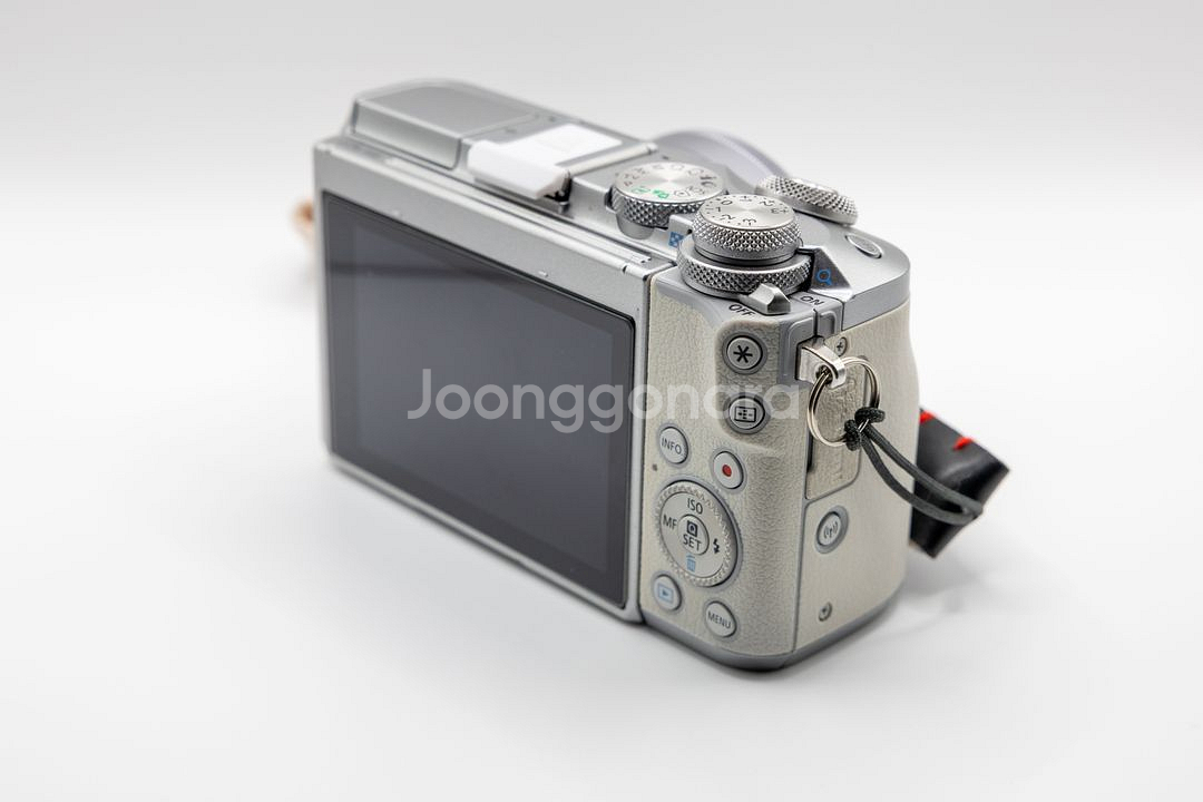 EOS M6 카메라+EF-M 11-22mm 렌즈 일괄 판매--1