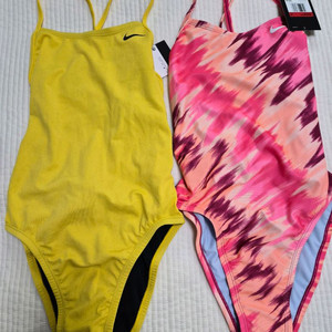 나이키 바시티메이즈레이스업 28 이미써블 파이어베리28