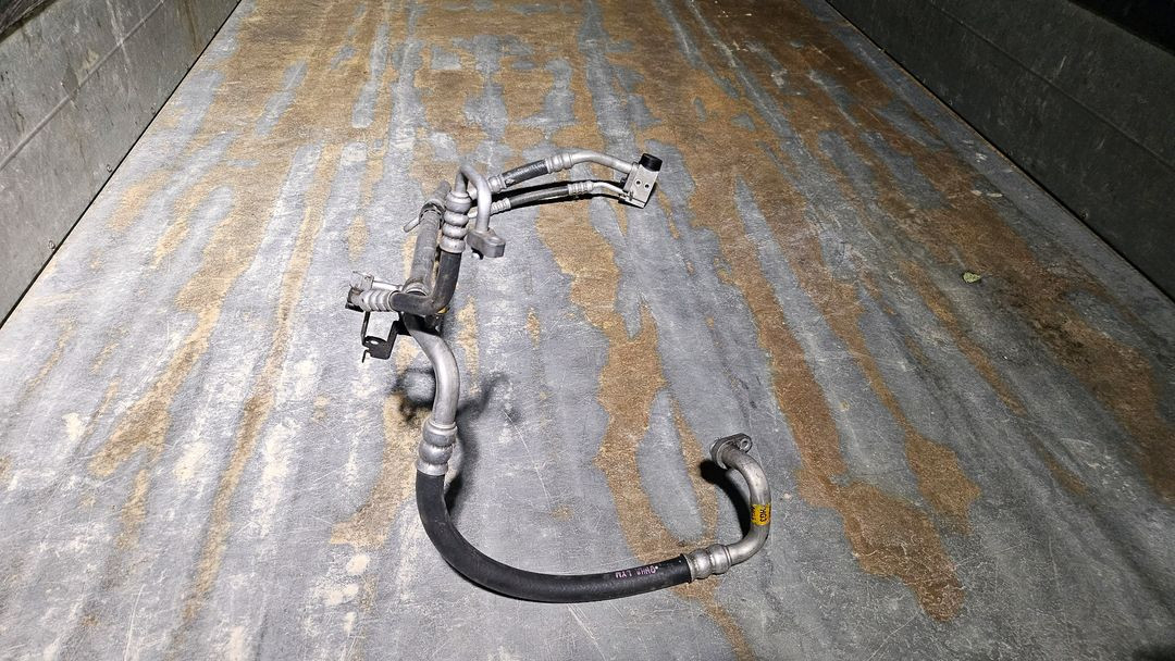 그랜저HG 에어컨고압,저압 호스 이미지