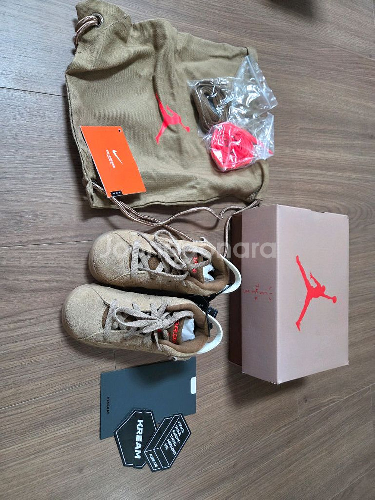 조던6 트래비스 스캇 토들러 브리티쉬 카키 아동화 140--0