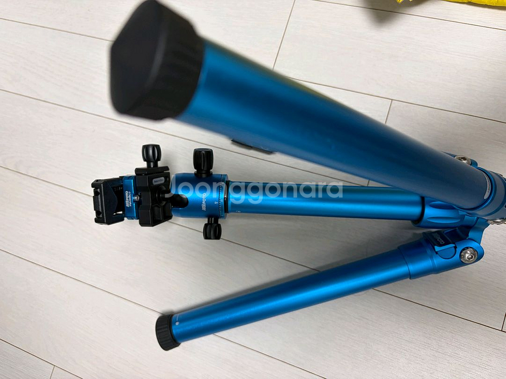 MeFOTO 미포토 여행용 삼각대 MF05 판매합니다.--1