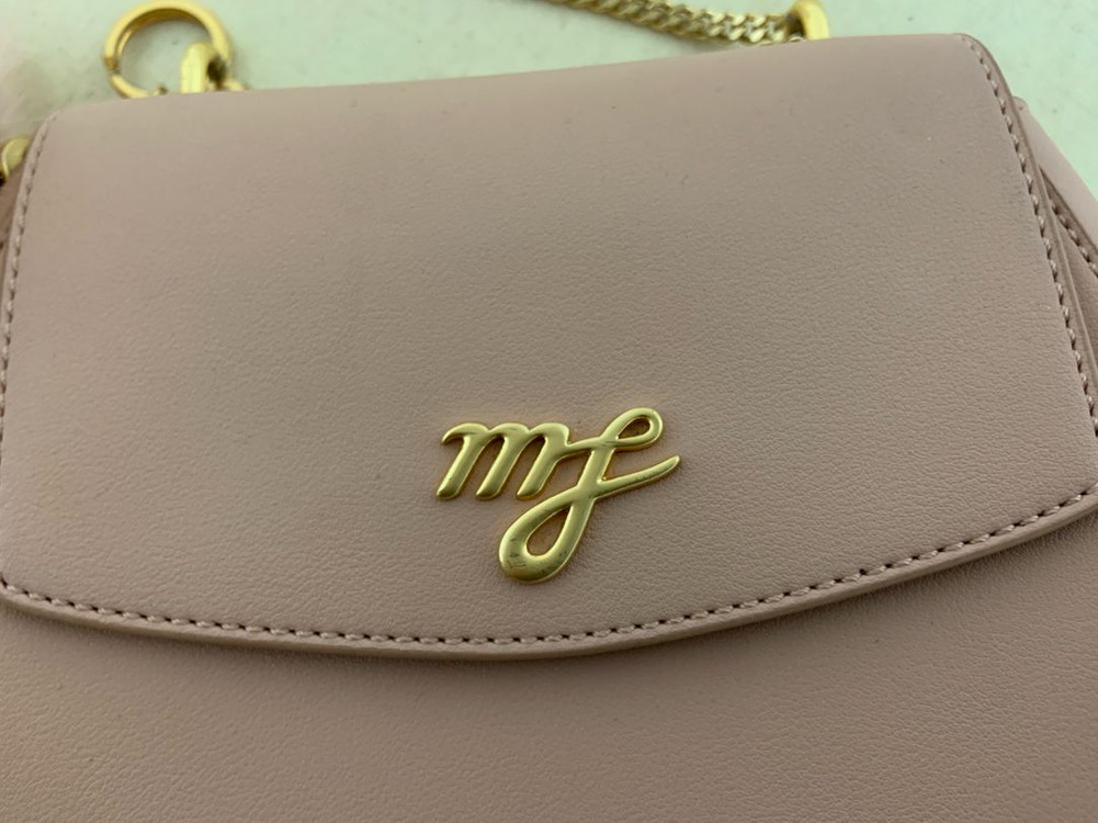 마르헨제이 샐리백 팝니다 이미지