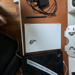 asus rog flow x13 4060 팝니다.