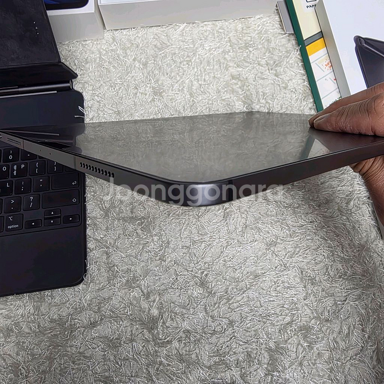 아이패드 프로 12.9 5세대셀룰러 256기가,매직 키보드(애플 정품)--3